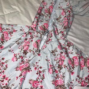 CUTE FLOWERY WINDBREAKER
